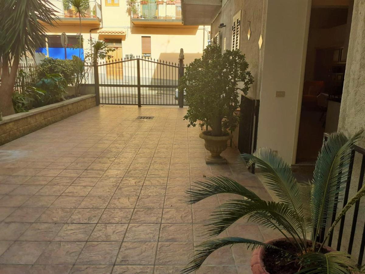 Nonna Sicilia B&B Capri Leone Екстериор снимка